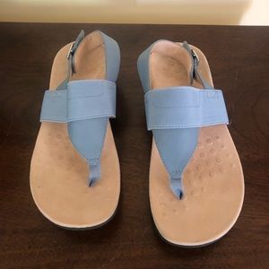 Vionic Danita Adjustable T Strap Sandals, Size 9 Women’s, Color Sky